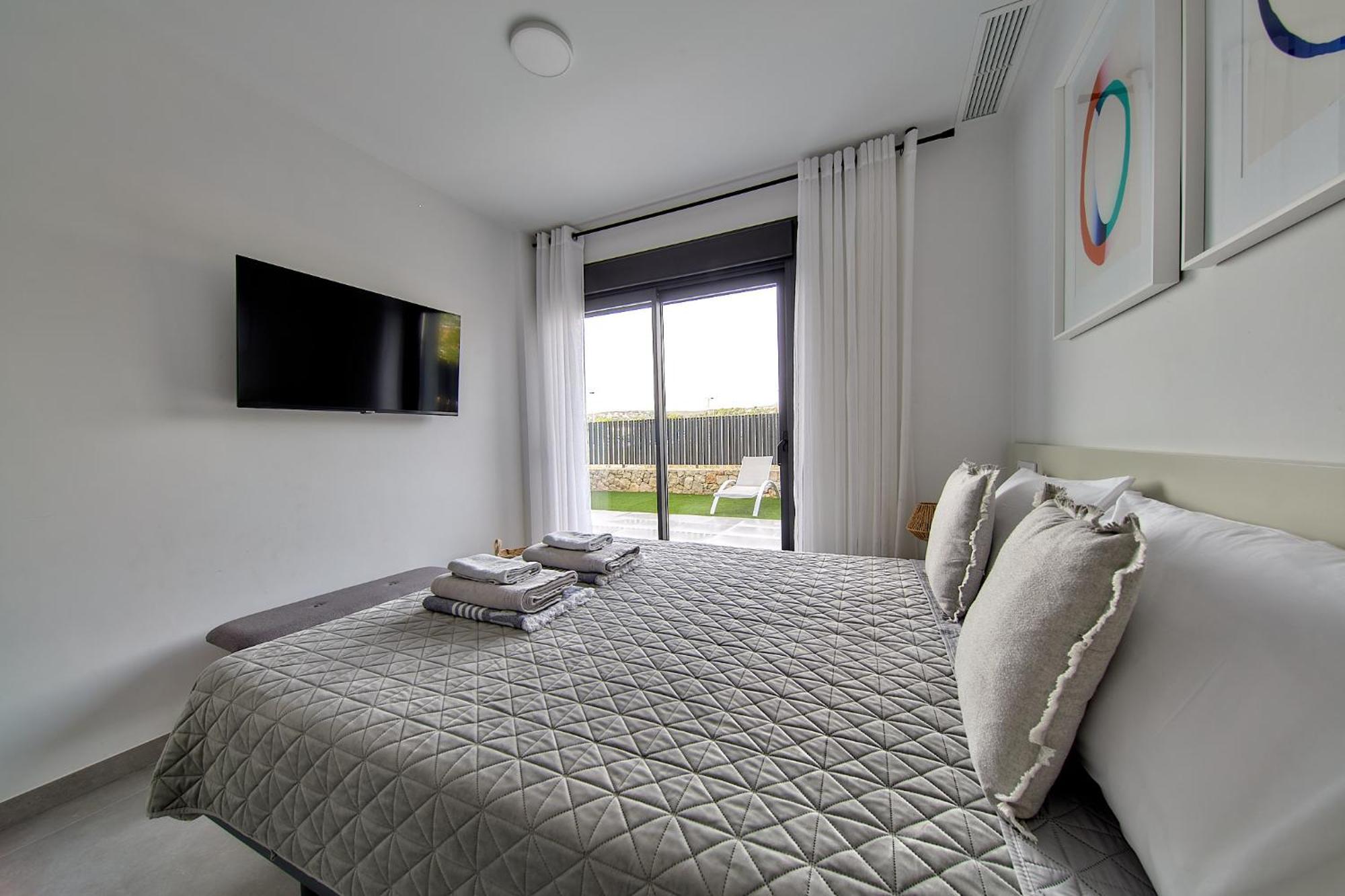 Rennes Arenal Playa 3 Apartment ฮาเวอา ภายนอก รูปภาพ